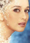 madhuri5_filmfare.jpg (16124 bytes)